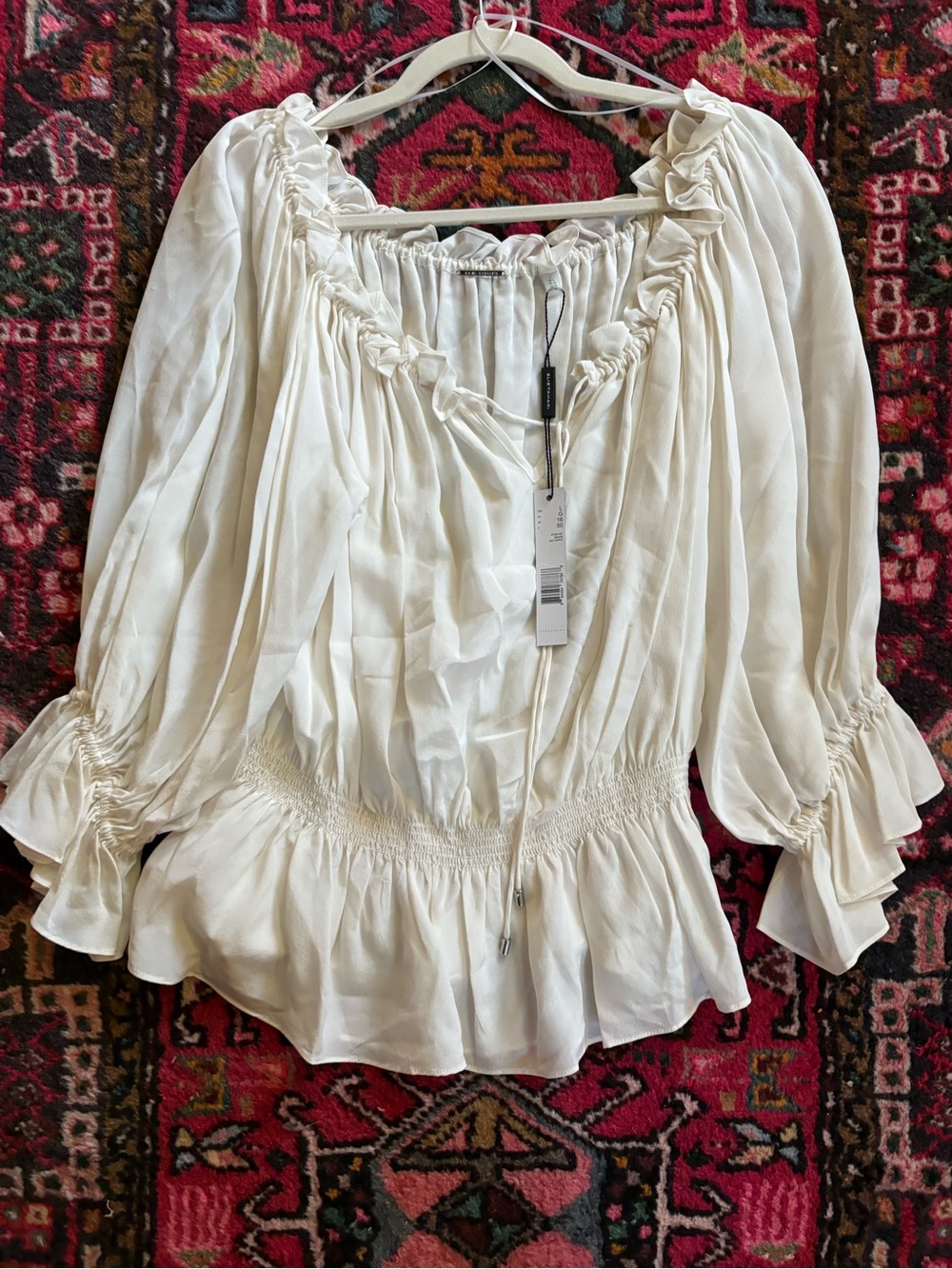 NWT Elie Tahari 100% silk Cream Ruffled Peasant Blouse